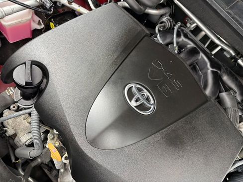 Used 2021 Toyota Highlander Limited image 35