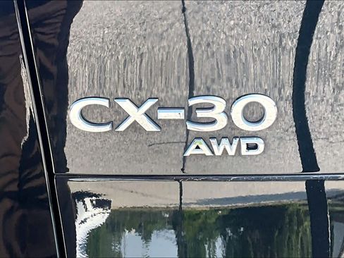 Used 2023 MAZDA CX-30 AWD 2.5 S w/ Premium Package image 10