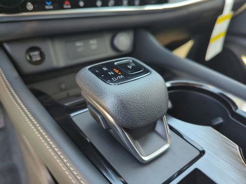 New 2026 Nissan Rogue Platinum AWD/4WD image 27