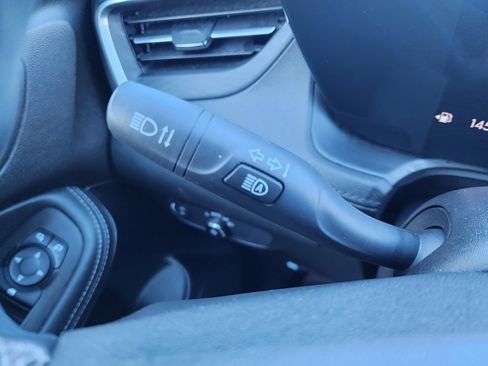 Used 2024 Buick Encore GX Preferred image 34