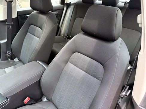 Used 2022 Honda Civic EX image 16