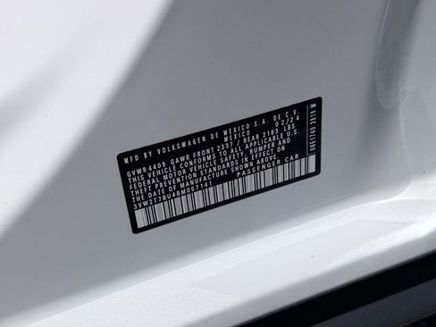 Certified 2024 Volkswagen Jetta GLI Autobahn w/ GLI Black Package image 20