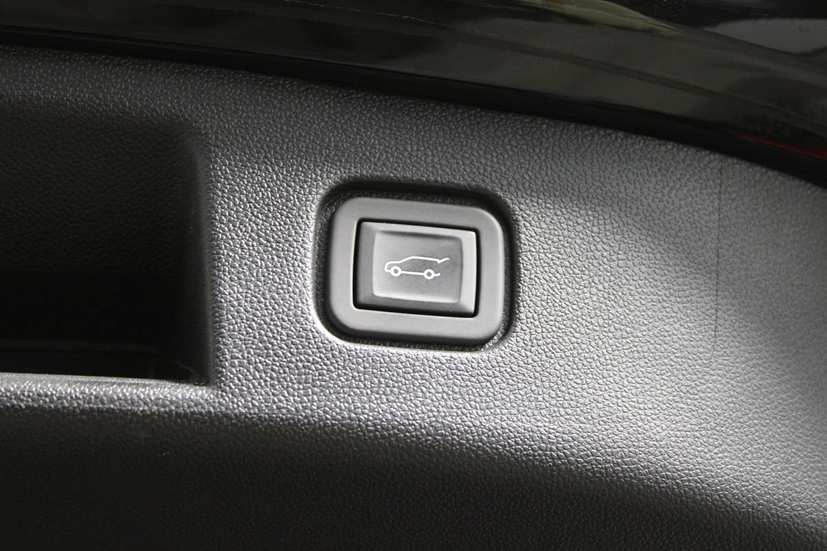 Used 2024 Chevrolet Blazer EV RS AWD/4WD image 30