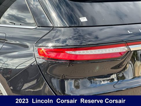 Used 2023 Lincoln Corsair Reserve w/ Equipment Group 201A FWD image 34