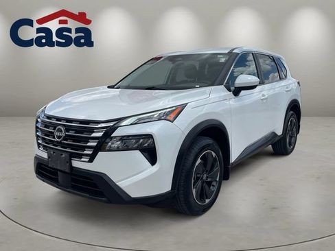 Certified 2025 Nissan Rogue SV FWD image 1
