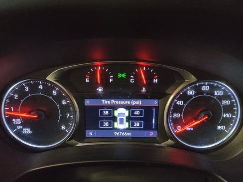 Used 2019 GMC Terrain SLT w/ Preferred Package image 23