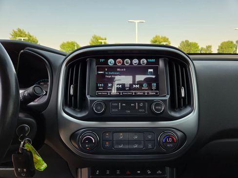 Used 2018 Chevrolet Colorado ZR2 AWD/4WD image 24
