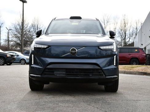 Certified 2025 Volvo EX90 Ultra image 2