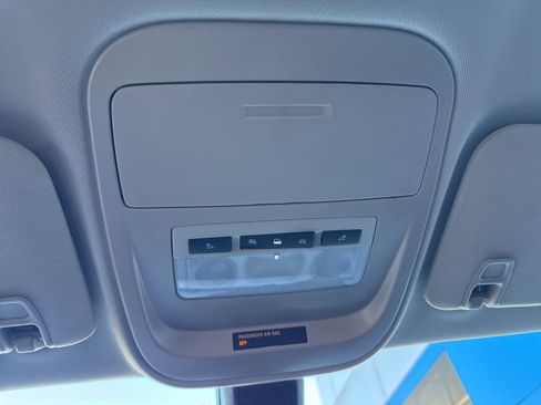 Used 2022 Chevrolet Colorado Z71 image 29