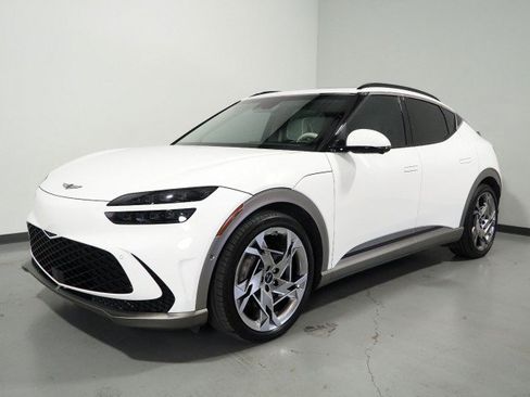Used 2023 Genesis GV60 Performance AWD/4WD image 10