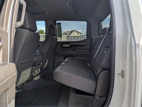 Certified 2022 GMC Sierra 1500 Elevation image 9