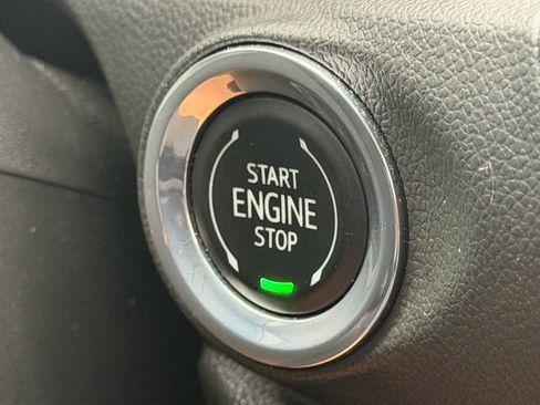Used 2023 Buick Encore GX Select w/ Sport Touring Package FWD image 29