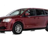 Used 2015 Dodge Grand Caravan SE image 2