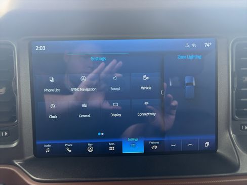 Used 2024 Ford Bronco Outer Banks AWD/4WD image 17