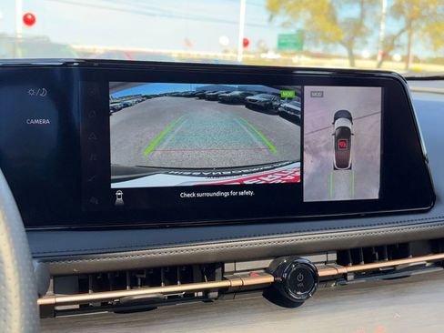 Used 2023 Nissan Ariya FWD image 18