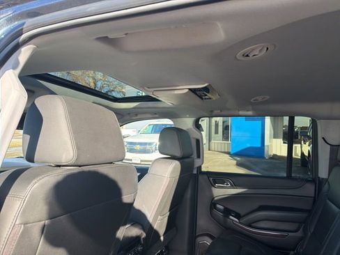 Used 2019 GMC Yukon XL SLT w/ Open Road Package image 12