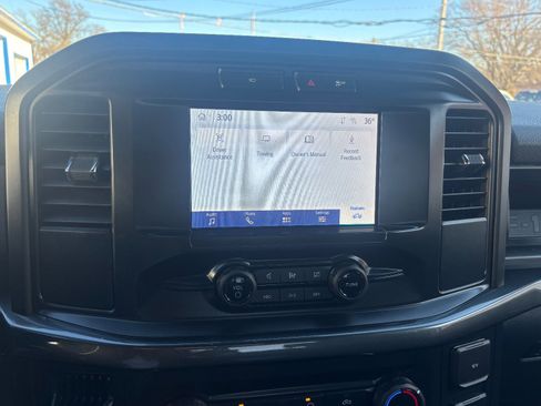 Certified 2022 Ford F150 XL w/ STX Appearance Package image 38