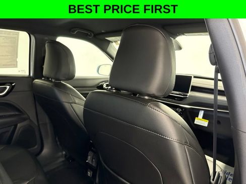 New 2026 Jeep Compass Limited AWD/4WD image 13