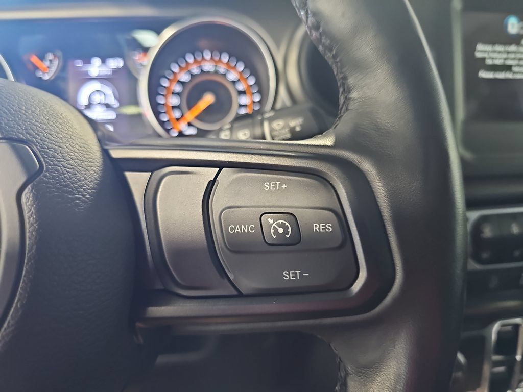 Used 2022 Jeep Wrangler Unlimited Sport AWD/4WD image 17
