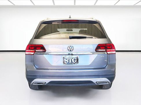 Used 2018 Volkswagen Atlas S FWD image 5