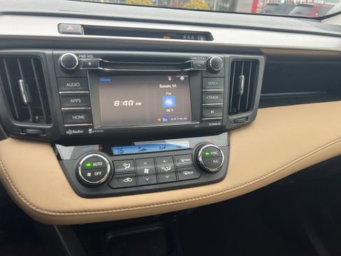 Used 2017 Toyota RAV4 XLE image 13