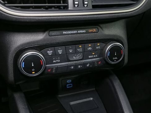 Used 2022 Ford Escape SEL w/ SEL Stealth AWD Package image 26