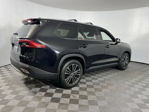 Used 2024 Toyota Grand Highlander AWD Hybrid image 6