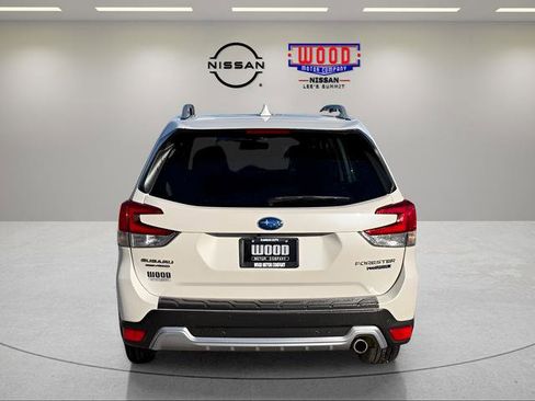 Used 2023 Subaru Forester Touring w/ Popular Package #2 image 4