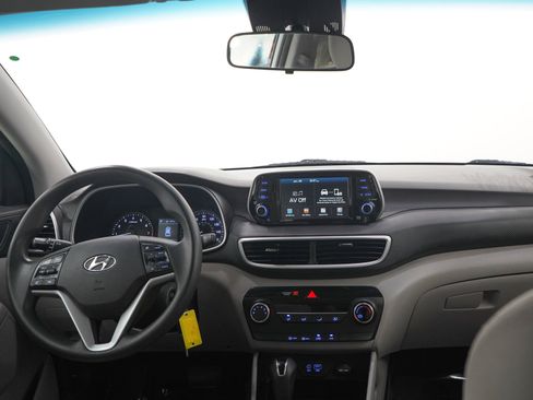 Used 2020 Hyundai Tucson SE w/ Winter Weather Package AWD/4WD image 13
