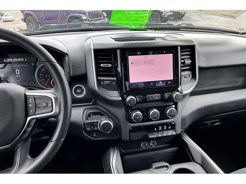 New 2026 RAM 1500 Express AWD/4WD image 7