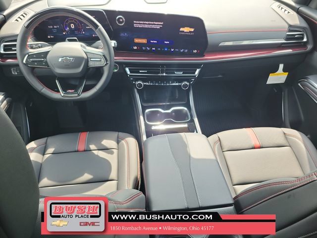 New 2026 Chevrolet Traverse RS w/ LPO, Floor Liner Package FWD image 10