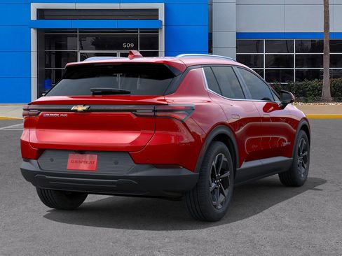 New 2026 Chevrolet Equinox EV LT AWD/4WD image 4