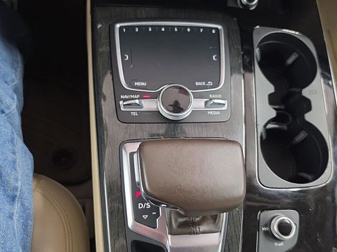 Used 2018 Audi Q7 3.0T Premium Plus w/ Premium Plus Package image 13