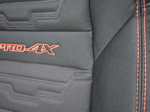 New 2026 Nissan Frontier PRO-4X w/ Pro-4x Convenience Package image 23