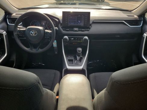 Used 2021 Toyota RAV4 LE image 16