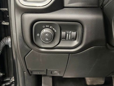 Used 2022 RAM 3500 Laramie image 18