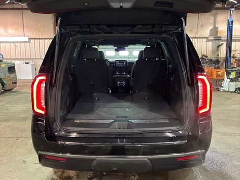 Used 2024 GMC Yukon AT4 w/ Technology Package image 25
