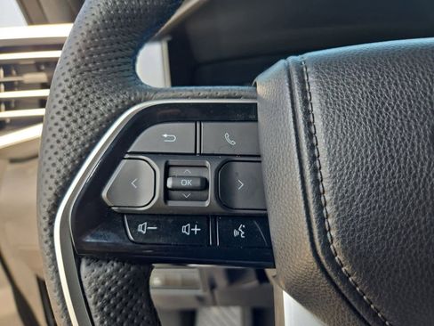 Used 2024 Toyota Tundra Platinum image 23