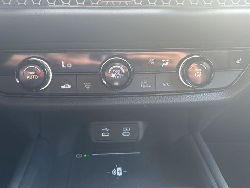 Certified 2026 Honda HR-V Sport image 15