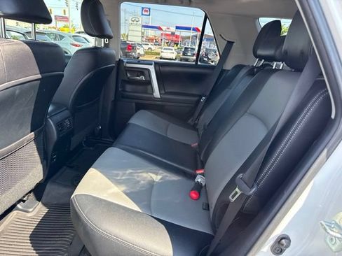 Used 2017 Toyota 4Runner SR5 Premium AWD/4WD image 23
