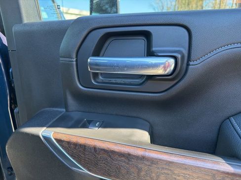 Used 2020 GMC Sierra 2500 Denali w/ Technology Package image 27