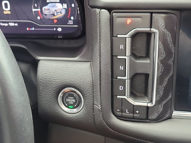 Used 2024 GMC Yukon Denali w/ Denali Reserve Package AWD/4WD image 33