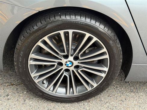 Used 2019 BMW 540i xDrive w/ Convenience Package AWD/4WD image 19