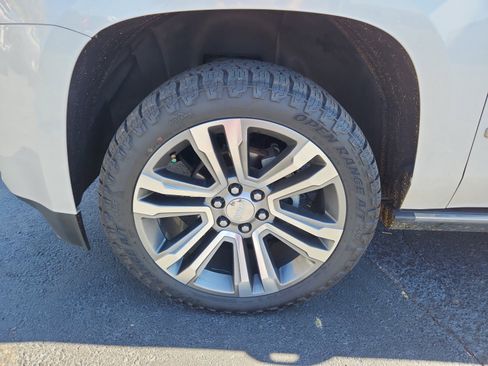 Used 2018 GMC Yukon Denali w/ Denali Ultimate Package image 26