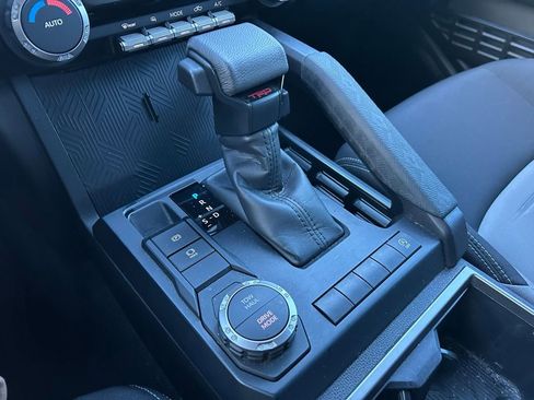 Certified 2025 Toyota Tacoma TRD Sport image 27