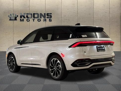 New 2026 Lincoln Nautilus Reserve AWD/4WD image 6