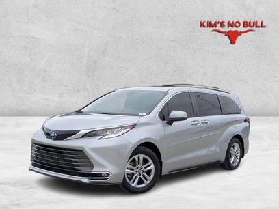 Certified 2024 Toyota Sienna Limited
