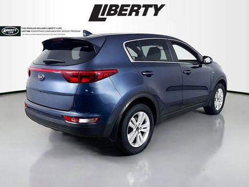 Used 2019 Kia Sportage LX image 7