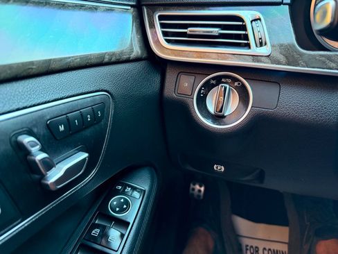 Used 2016 Mercedes-Benz E 350 Sedan image 26