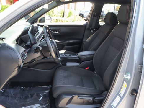 Used 2024 Honda HR-V Sport image 16